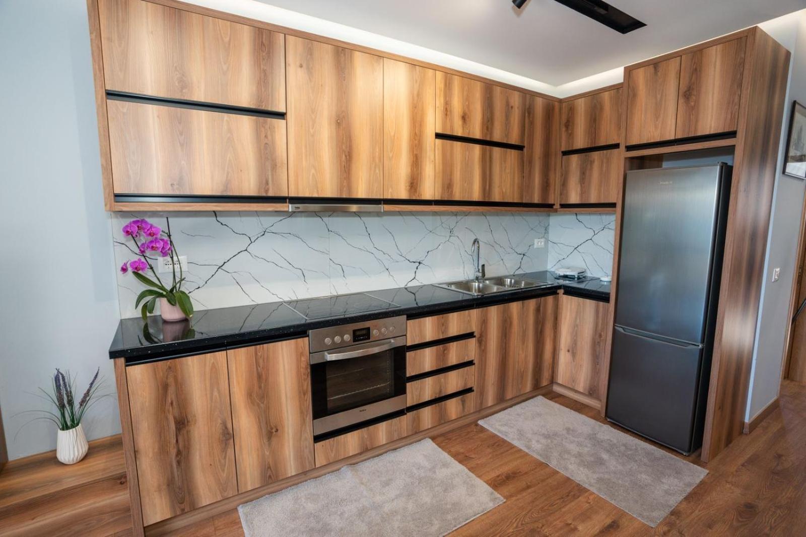 Roel Apartments Саранда Экстерьер фото